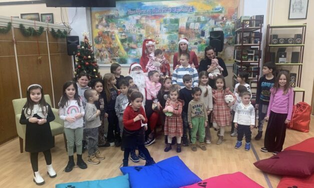 Новогодишња бајка у Библиотеци