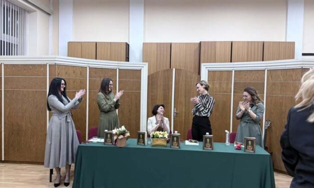 ПРЕДСТАВЉЕНА КЊИГА СИЛВИЈЕ СТОЈИЛКОВИЋ